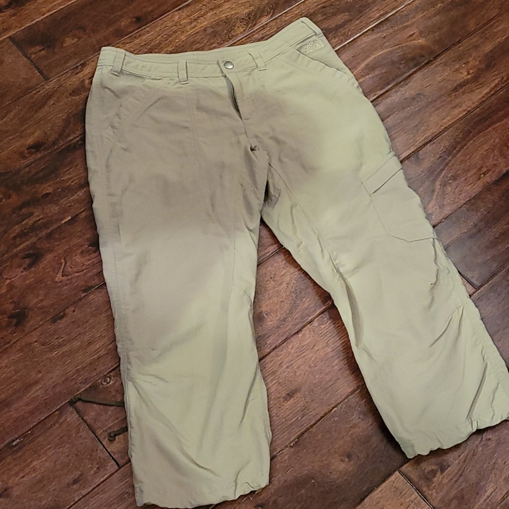 The North Face Capris Size 8